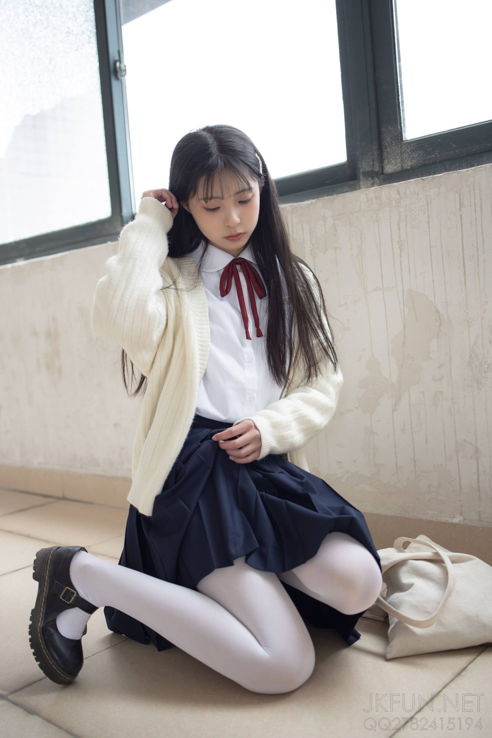 图片[3]-甜美可人的白丝姑娘【127P】20011-小李街拍