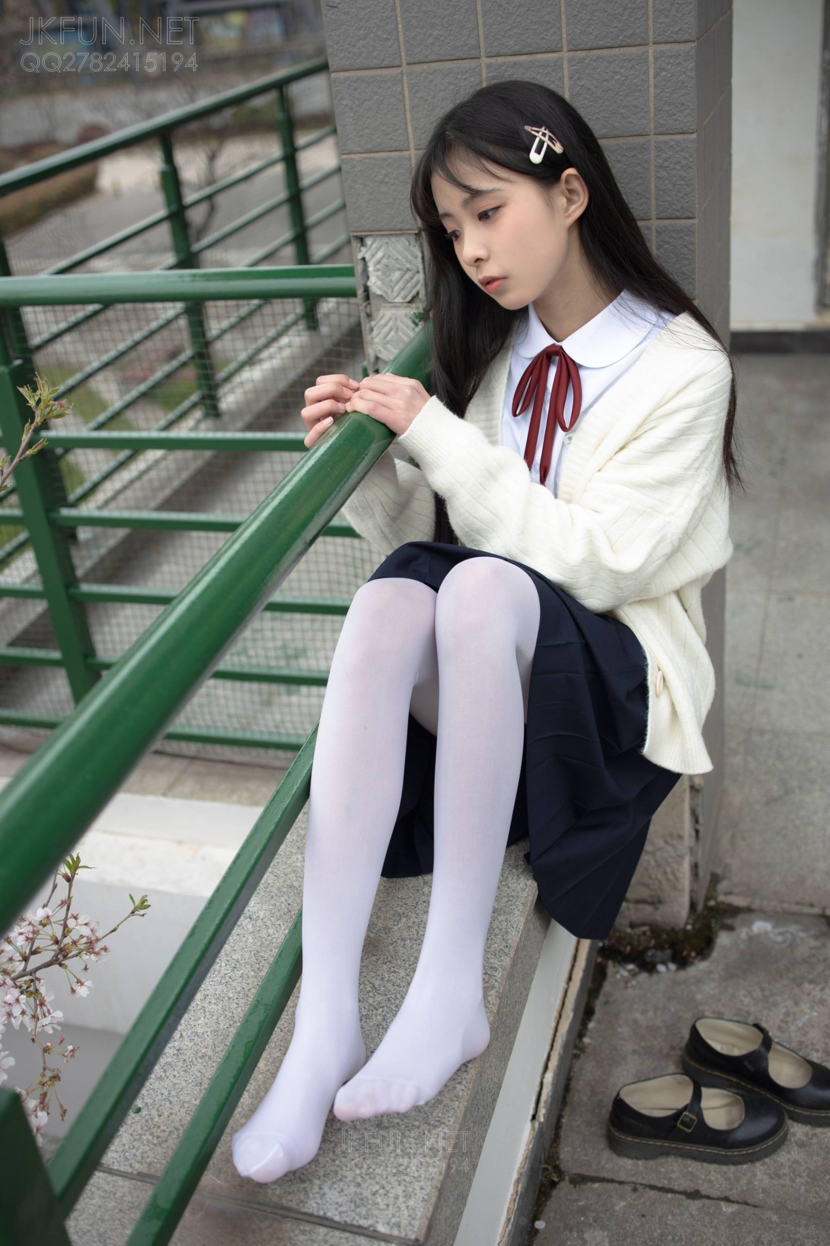 图片[5]-甜美可人的白丝姑娘【127P】20011-小李街拍