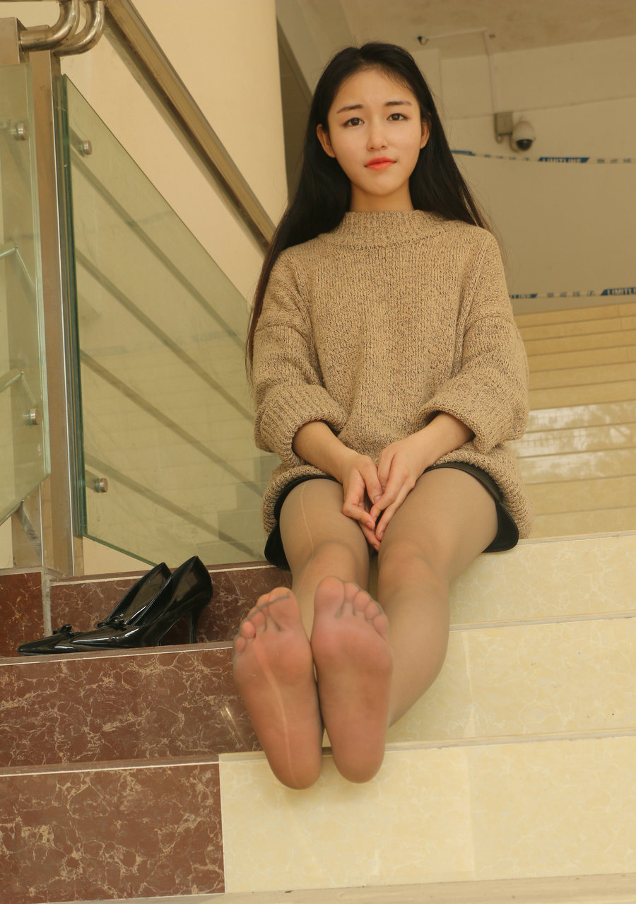 图片[1]-J2870 120P-749MB-小李街拍