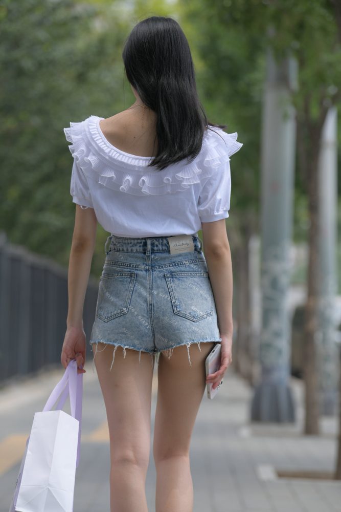 J2219 644P1V-23.3GB-小李街拍