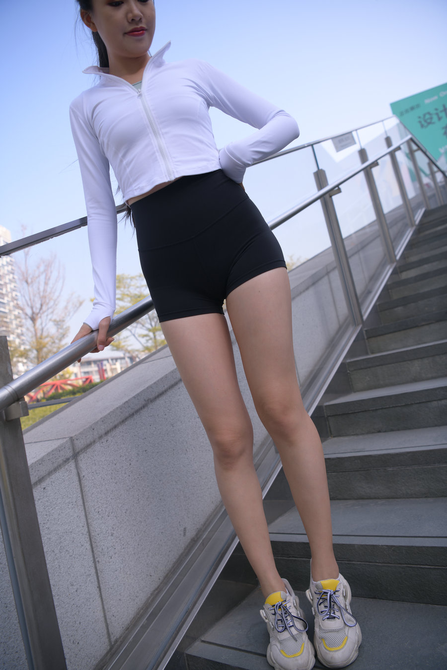 图片[1]-J1460 1222P1V-33.7GB-小李街拍