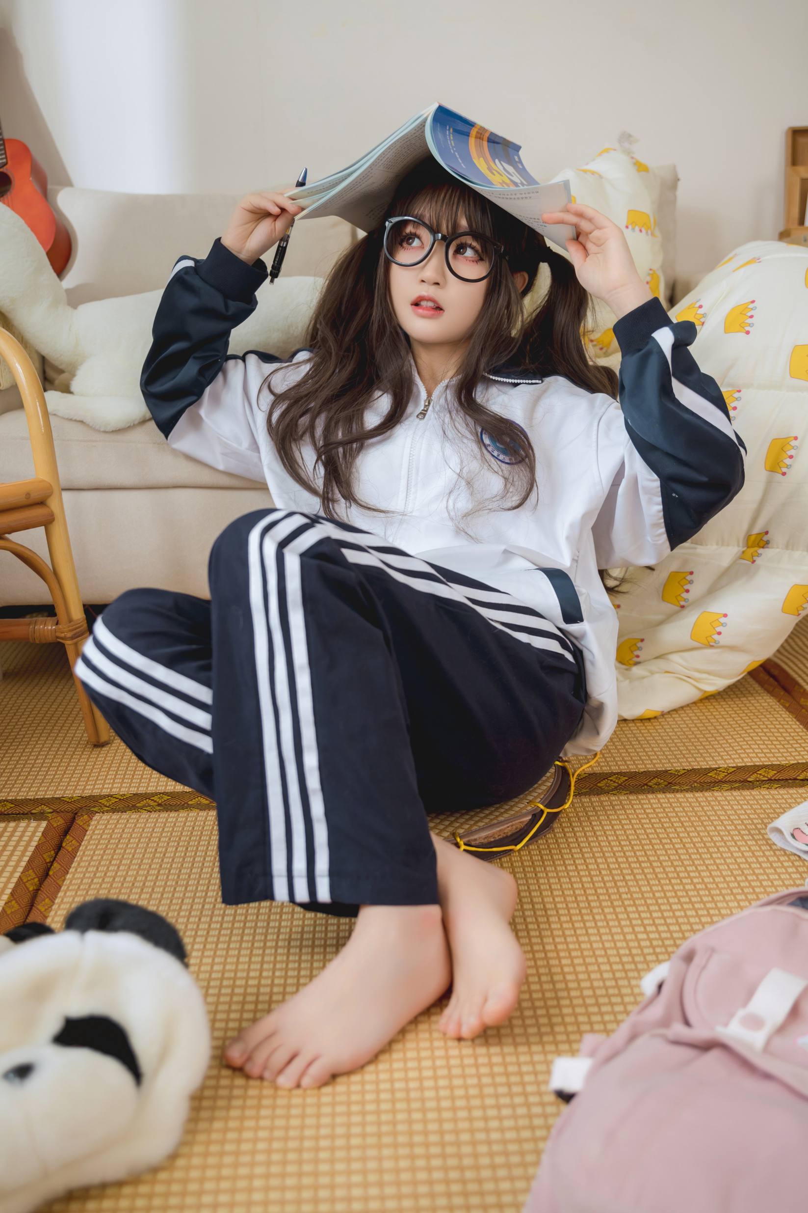 图片[5]-穿校服的双马尾女孩【64P】20010-小李街拍