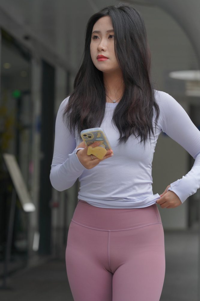 粉红瑜伽姑娘J4925 874P-9.46GB-小李街拍