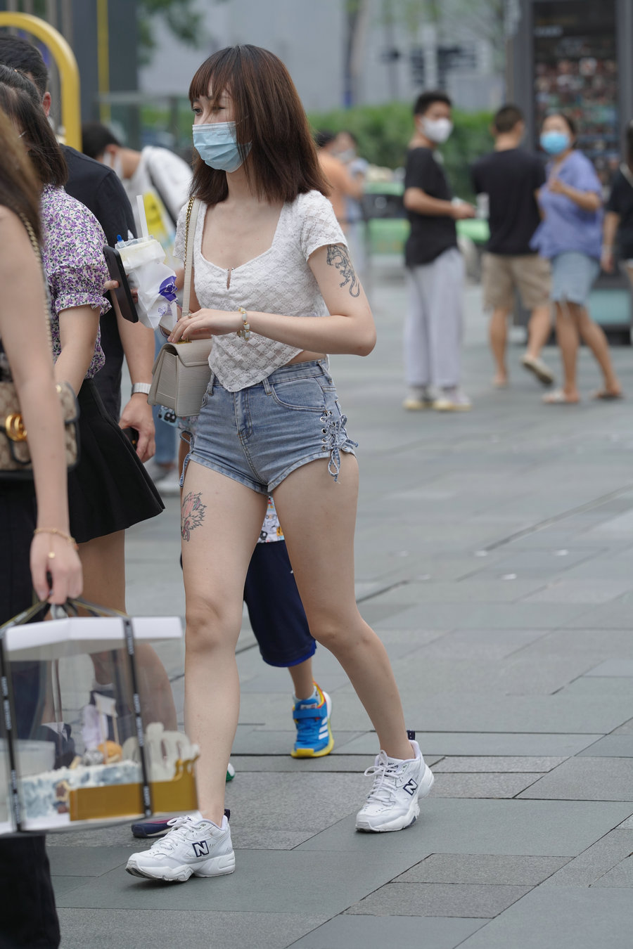 图片[1]-J4486 116P1V-1.70GB-小李街拍