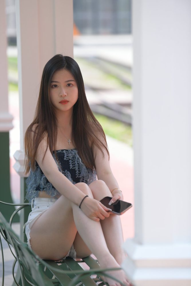 J3416 770P-18.7GB-小李街拍