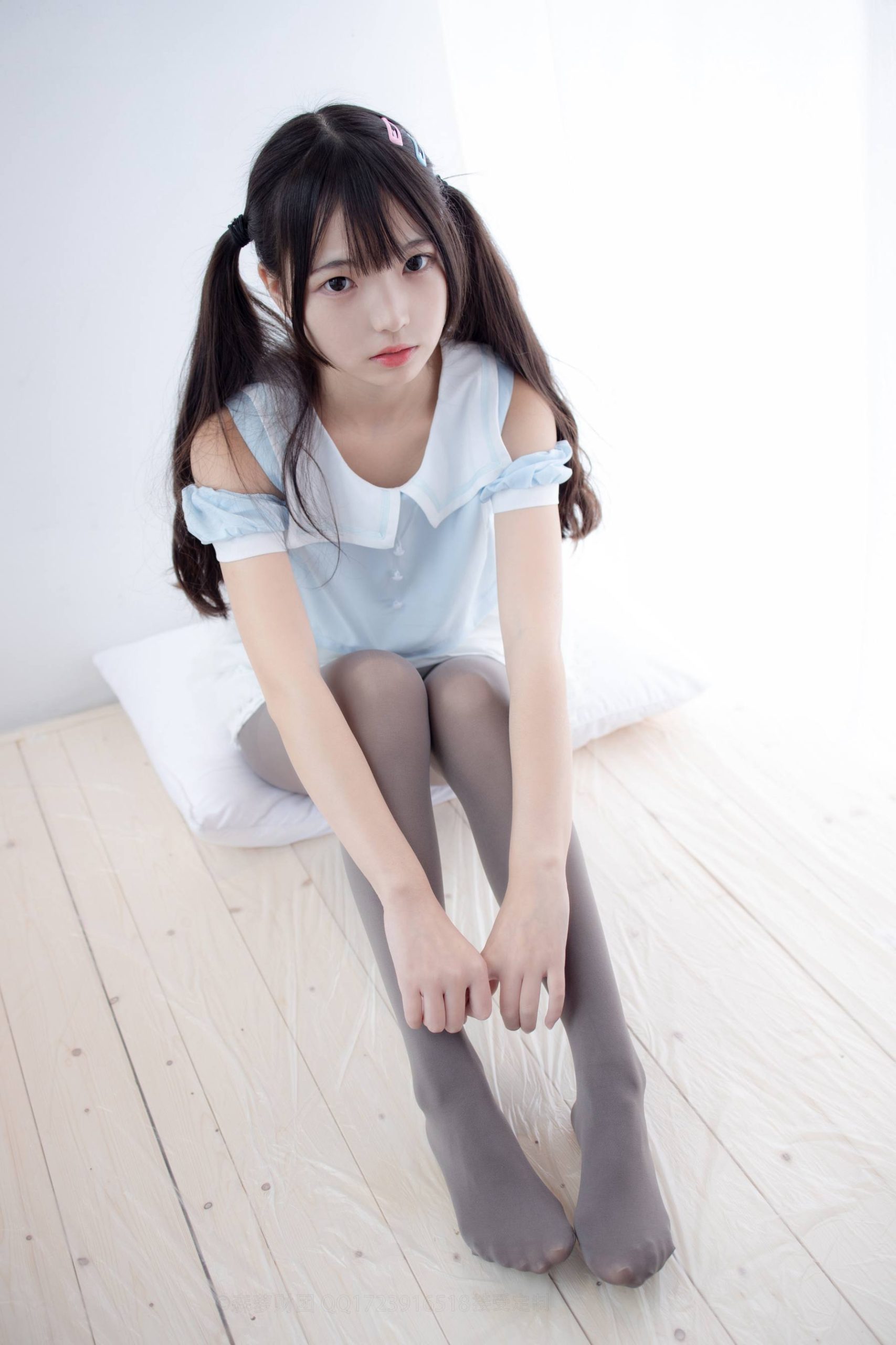 图片[3]-超级甜美的灰丝小姑娘【86P】20005-小李街拍