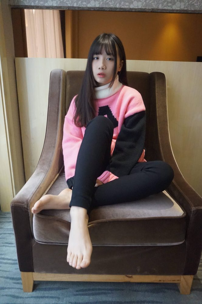 齐刘海的长发女孩【70P】20016-小李街拍