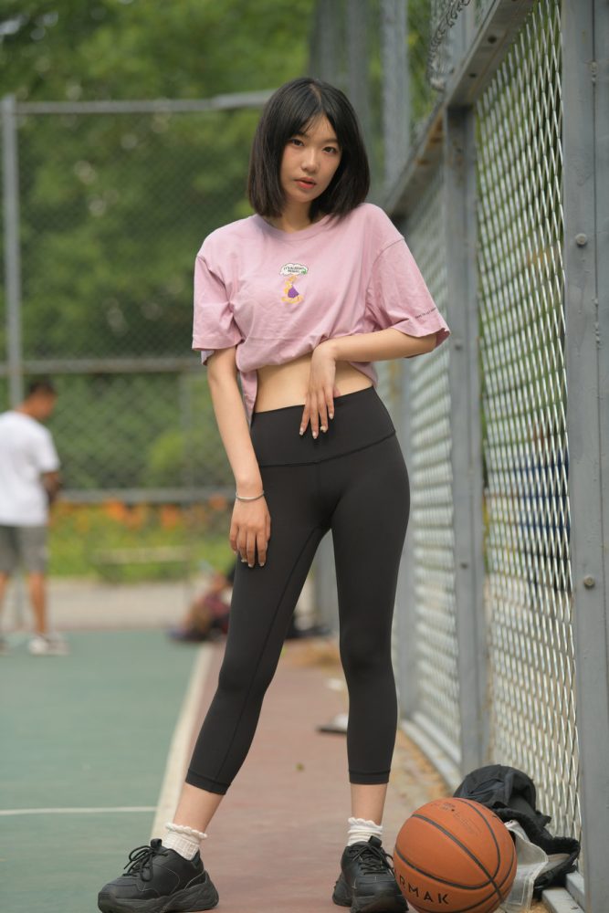 图片[3]-穿瑜伽裤打篮球的大三女孩J2198 463P1V-18.6GB-小李街拍