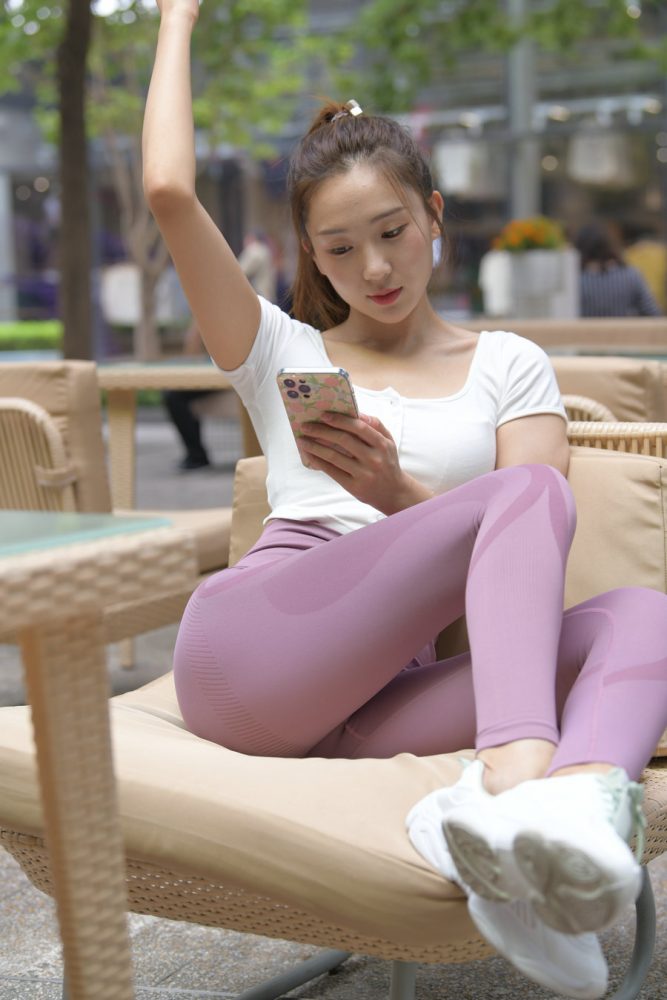 图片[6]-香芋色瑜伽裤高马尾漂亮女孩J2206 545P1V-19.1GB-小李街拍