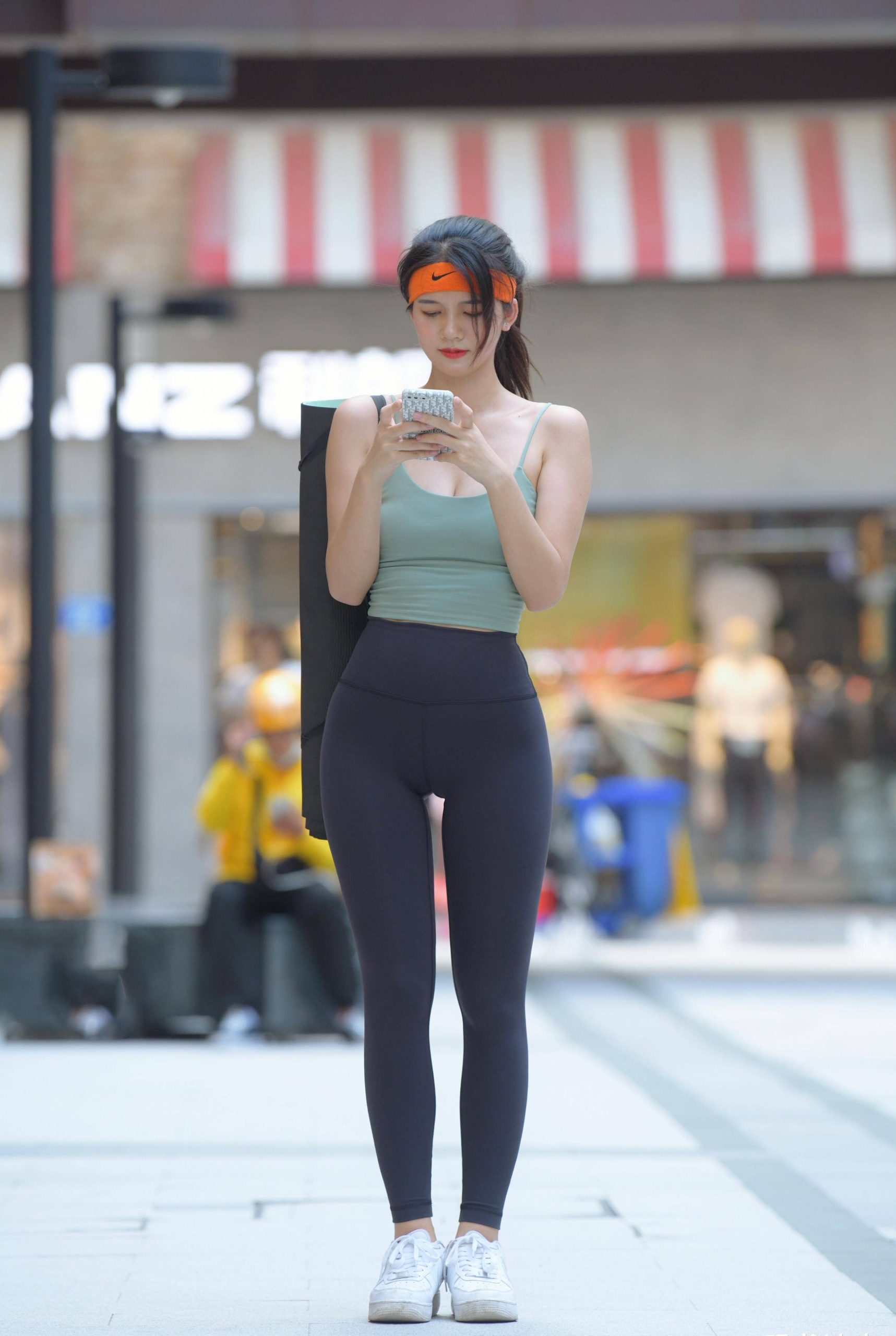 图片[2]-非常酷的瑜伽裤女孩 J1795 899P1V-29.1GB-小李街拍