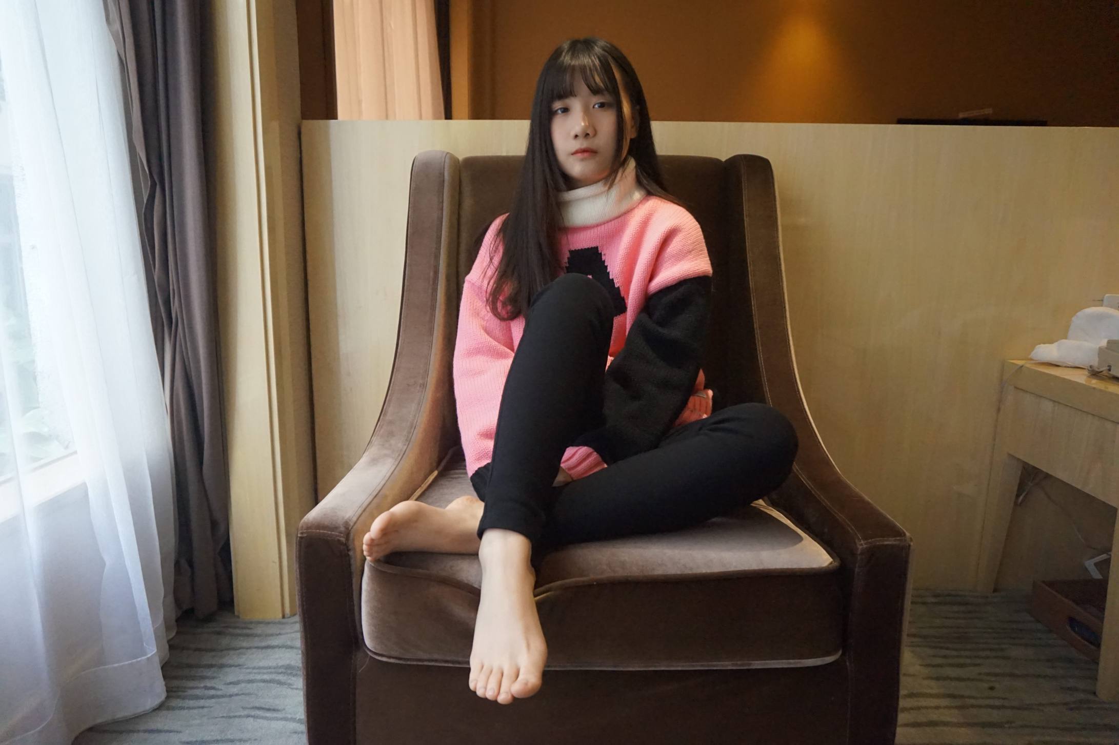 图片[6]-齐刘海的长发女孩【70P】20016-小李街拍