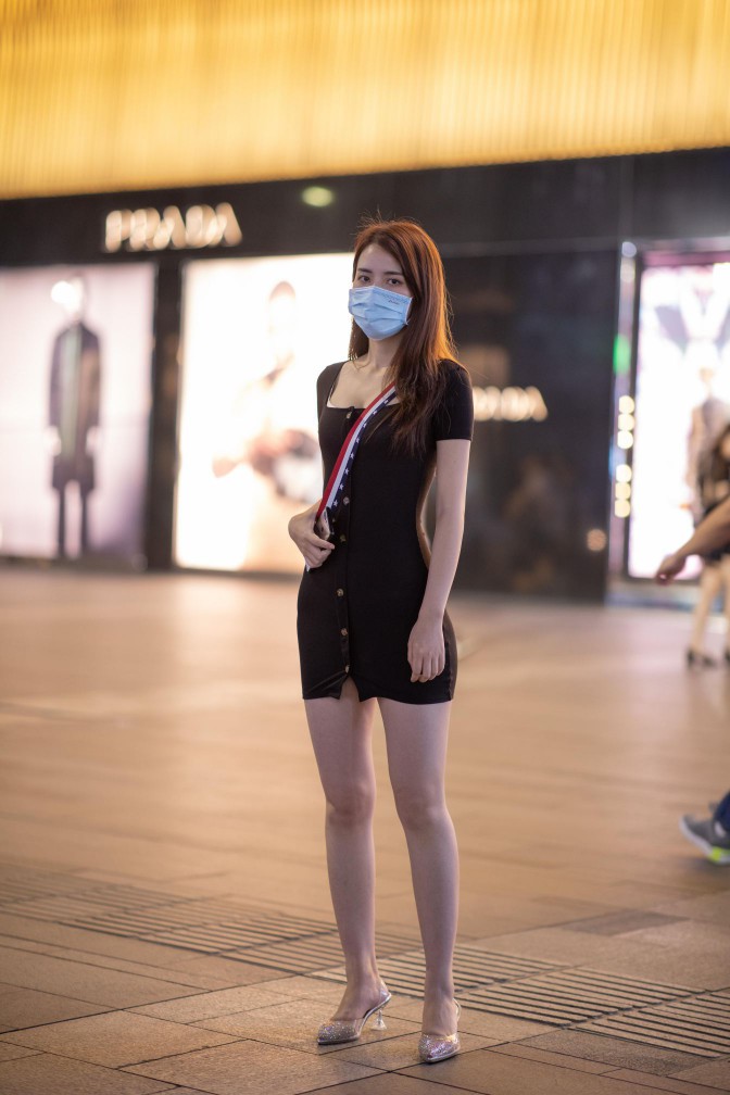 图片[4]-逛商场的黑色包臀裙美丽女孩【385P】00050-小李街拍