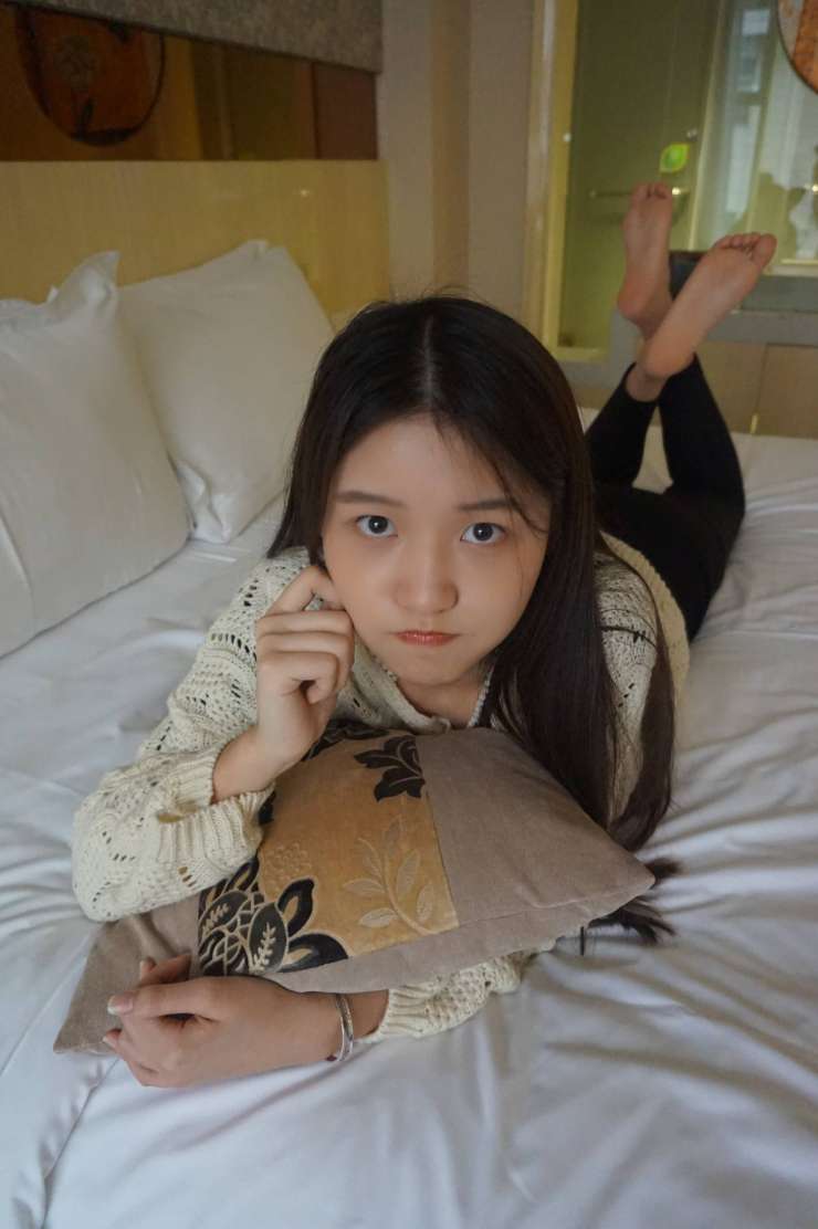 图片[4]-眼神很清澈的赤脚女孩【59P】20020-小李街拍