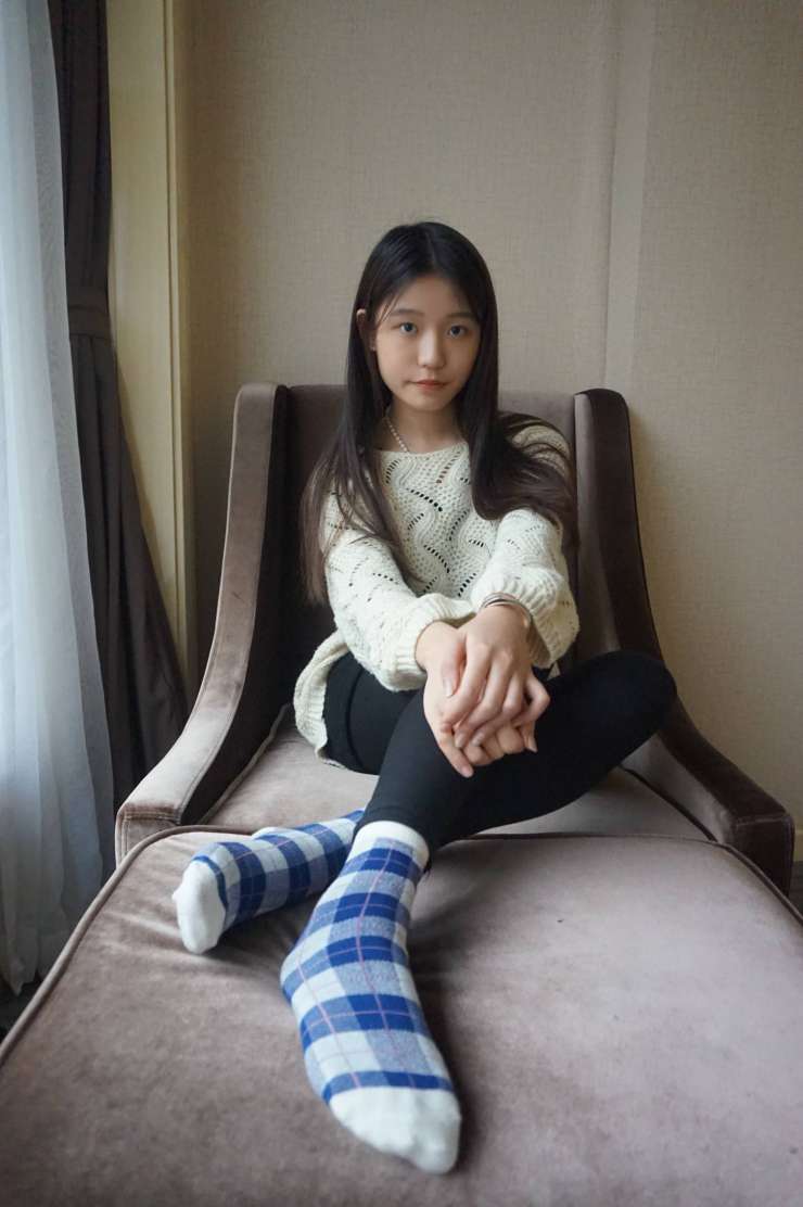 图片[6]-眼神很清澈的赤脚女孩【59P】20020-小李街拍