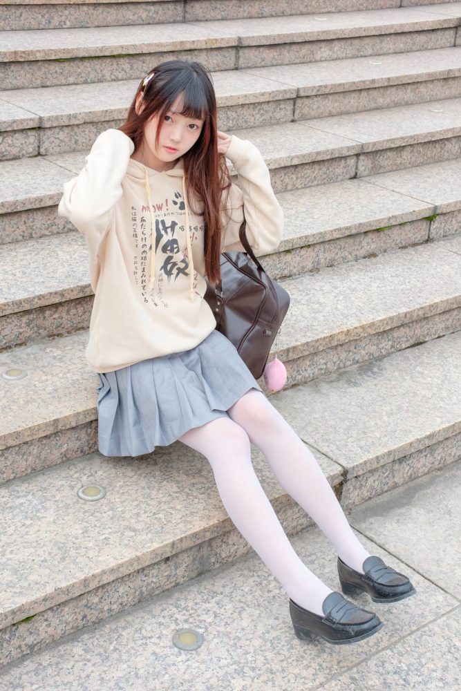 甜美的白丝女孩【131P】20007-小李街拍