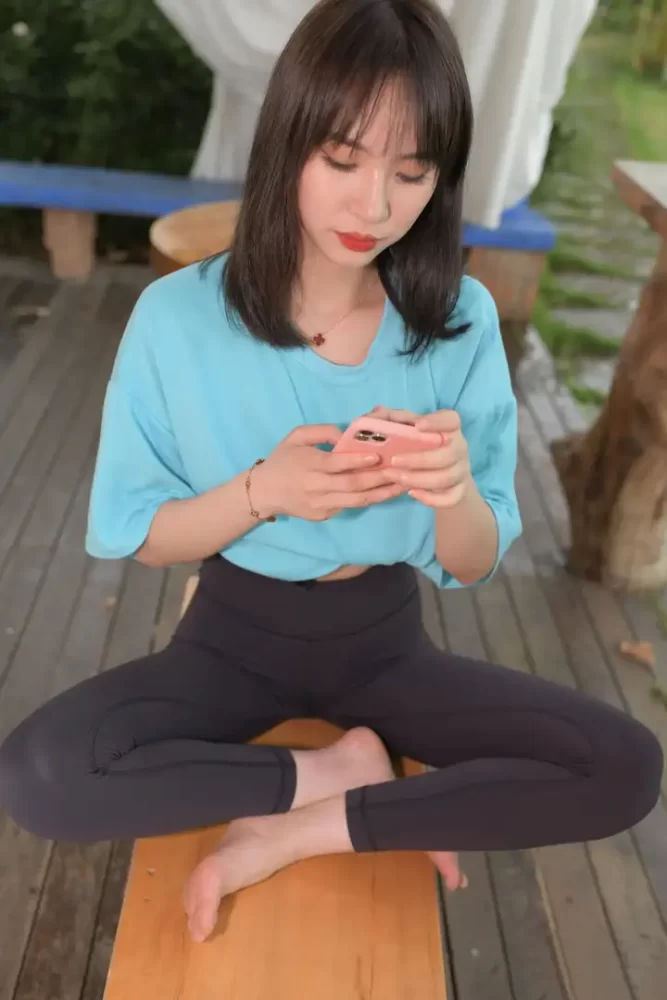 图片[3]-乖乖女瑜伽裤女孩J2224 538P2V-21.0GB-小李街拍