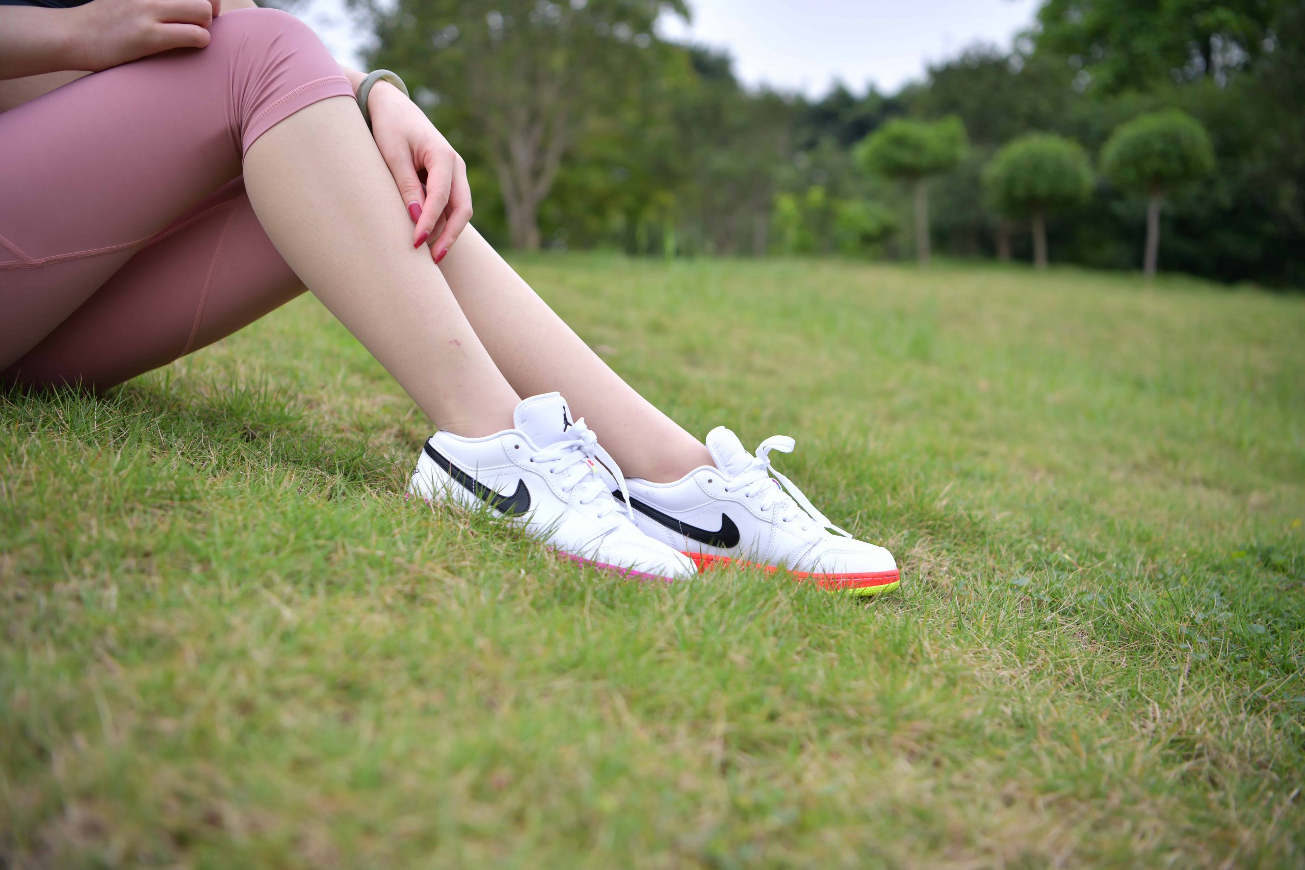 图片[4]-公园锻炼身体的姑娘【291P】P0012-小李街拍