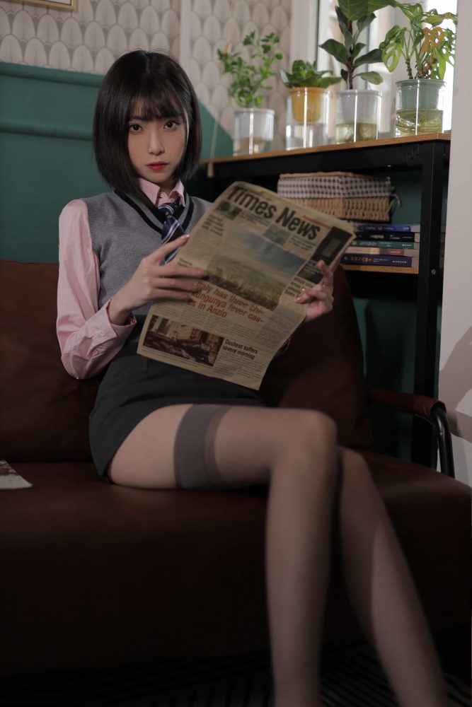 P2006 韩系制服【40P】-小李街拍