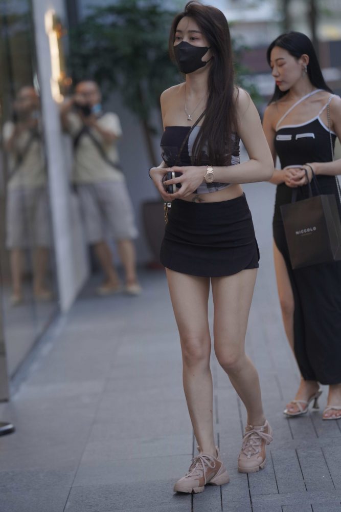 P4006 美腿小姐姐 【217P】-小李街拍