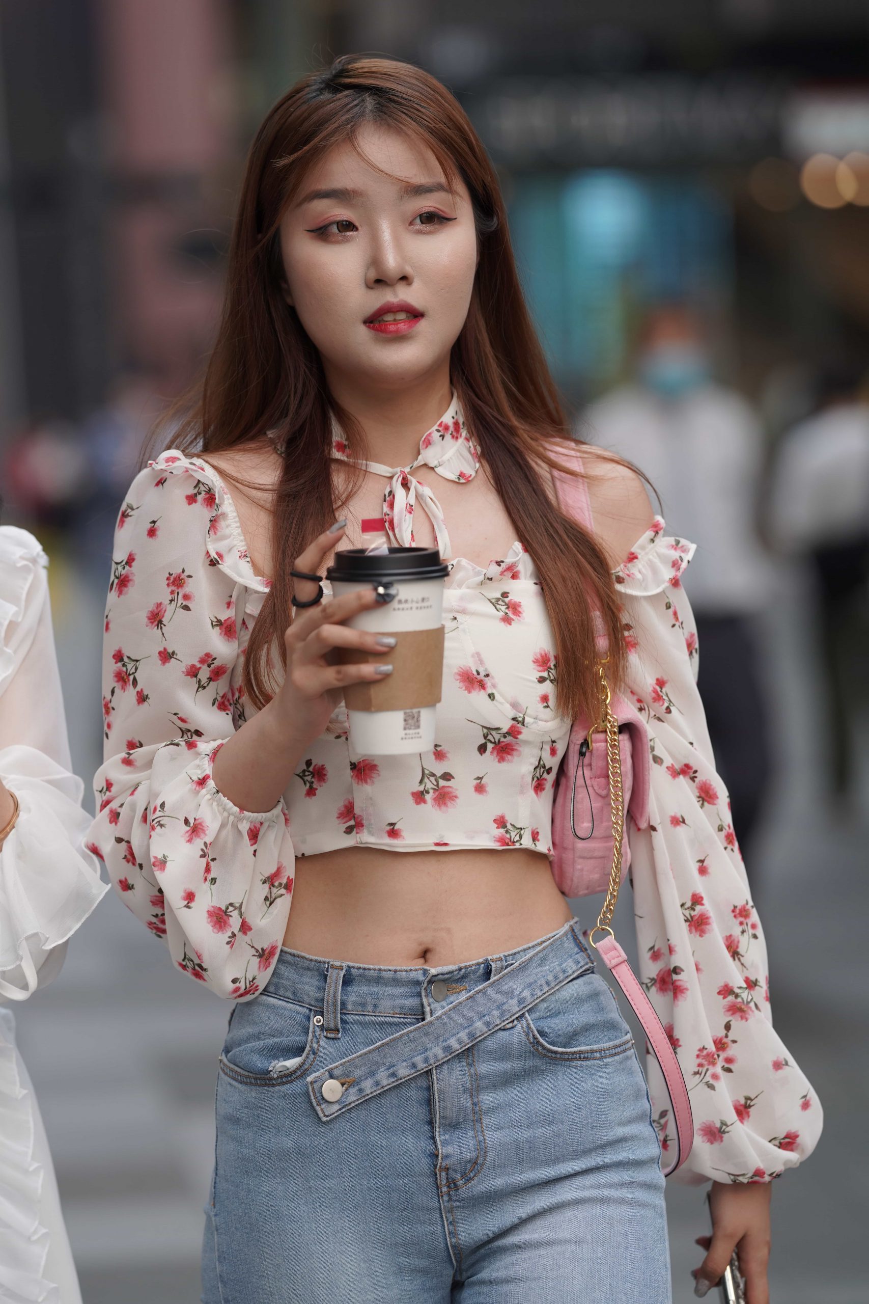 图片[2]-P5001 可爱的大长腿美女 【52P】-小李街拍