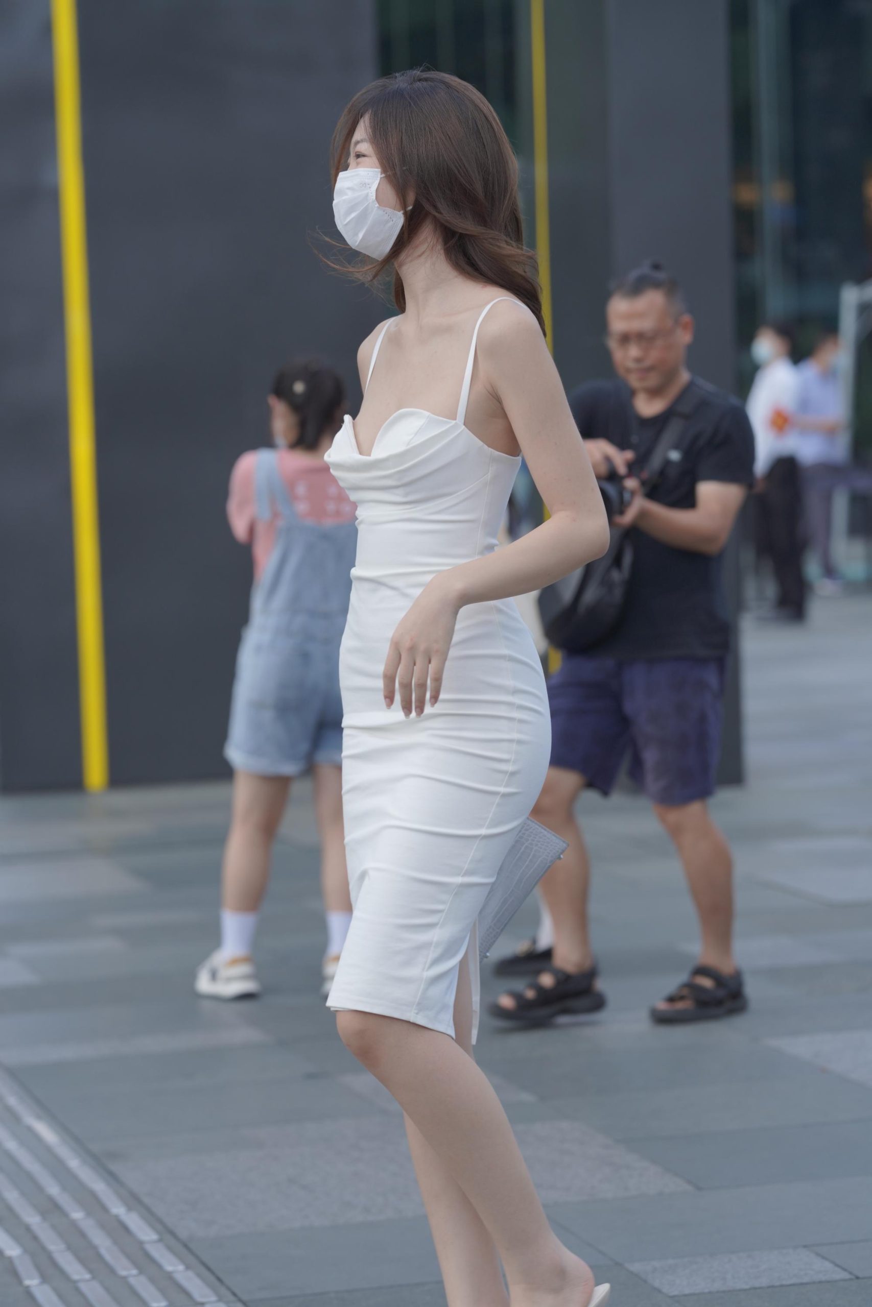 图片[2]-P4013 白色包臀裙少妇 【189P】-小李街拍