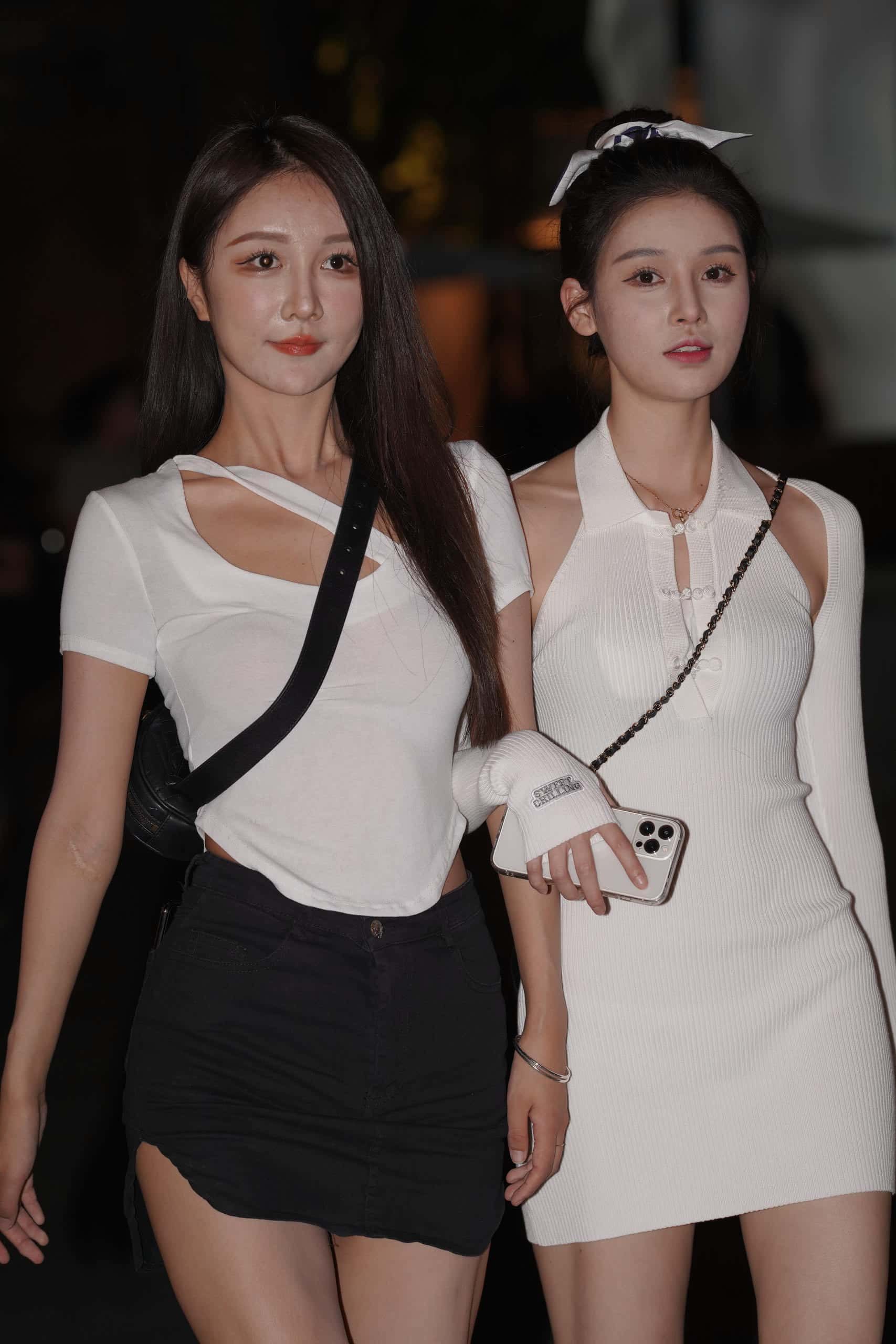 图片[2]-P5011-两个漂亮的小姐姐【135P】-小李街拍