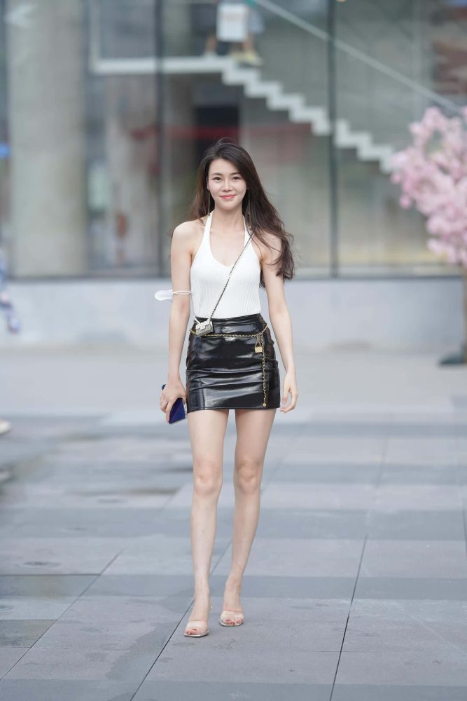 P4021 漂亮的气质小姐姐 【235P】-小李街拍